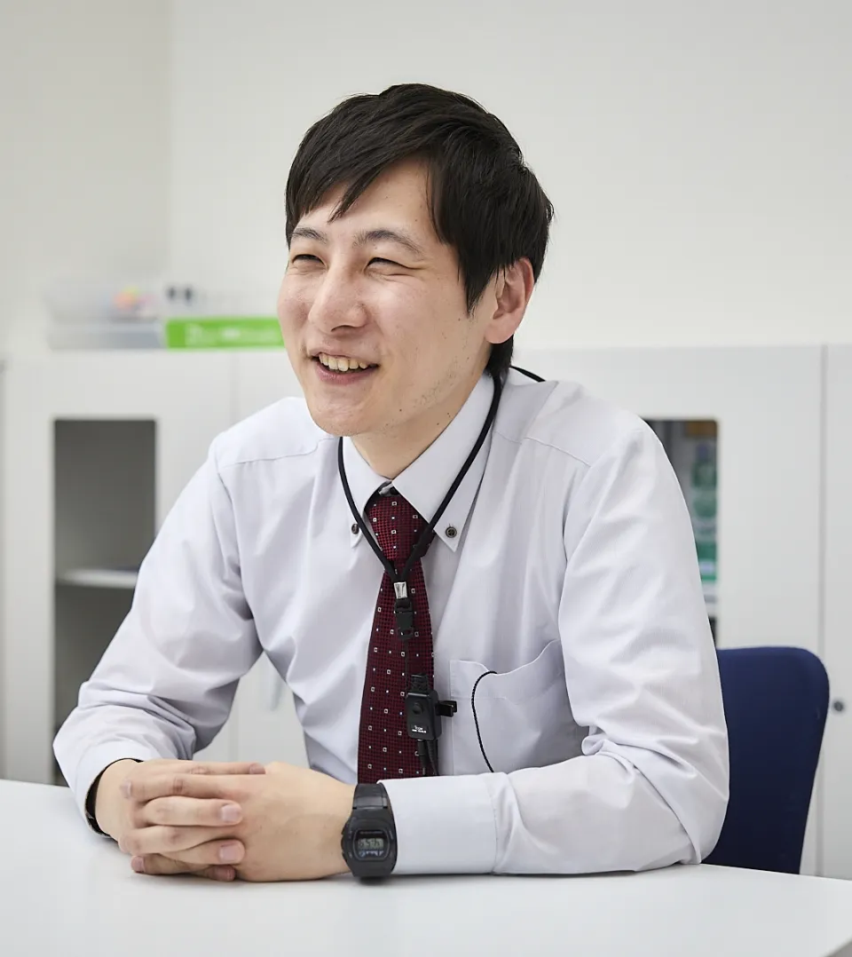 営業部 ひたち野うしく店 2015年入社 鎌田絋輔さん