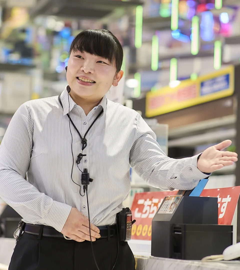 営業部 郡山大槻店 2011年入社 本田由香里さん